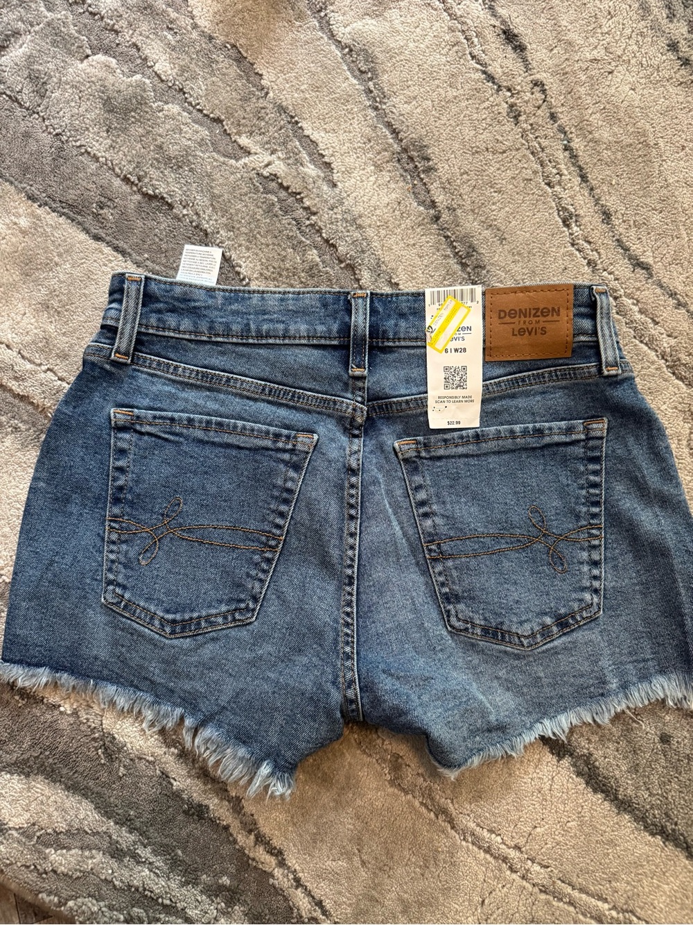 Levi's Medium Blue Frayed Hem Denim Shorts - Picture 3 of 4